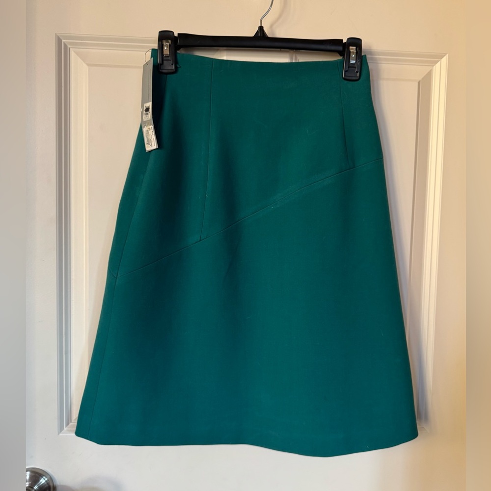NWT Classiques Entier A-Line Skirt